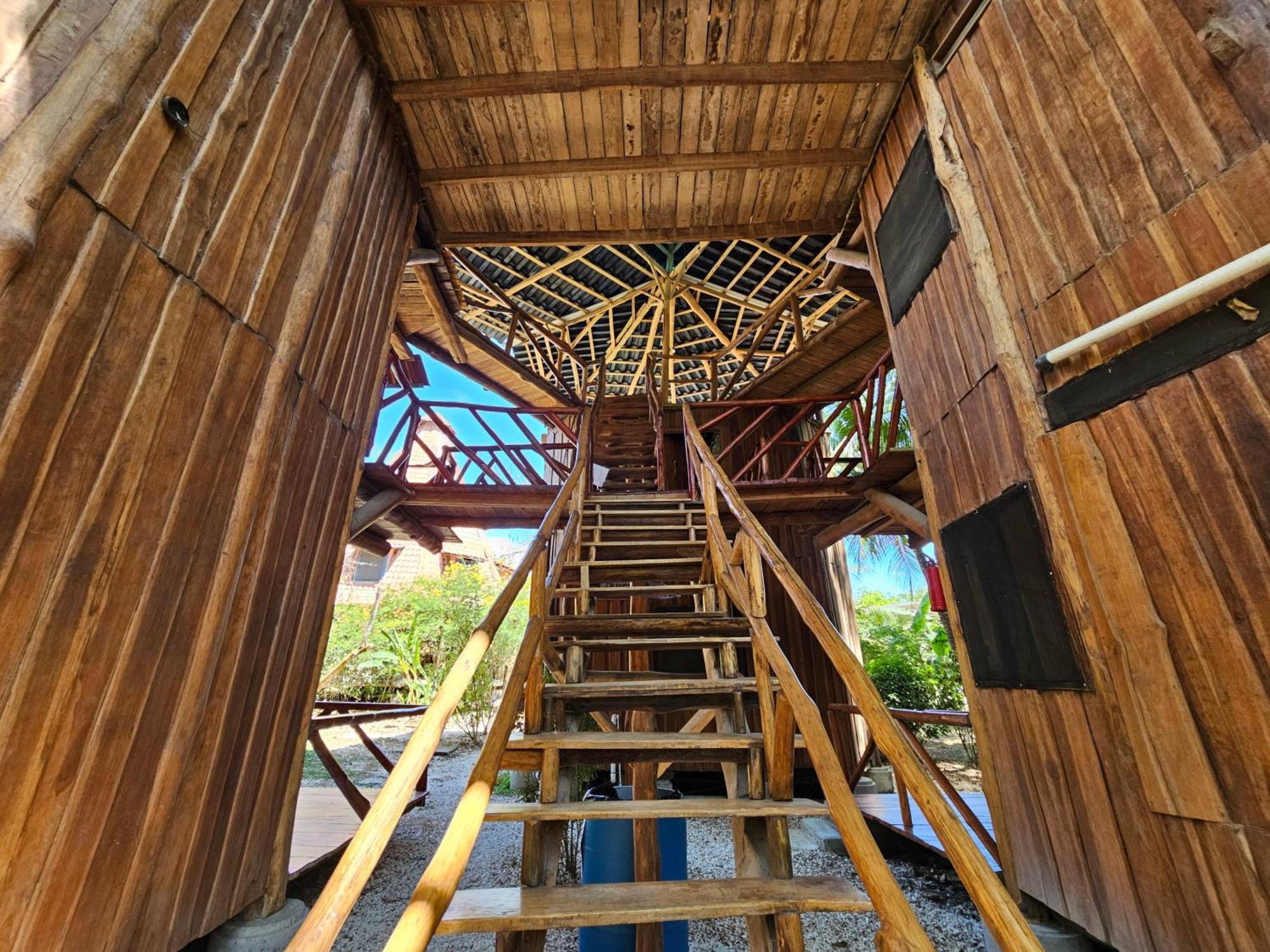 Don Jon'S Surf And Yoga Lodge Playa Santa Teresa  Buitenkant foto