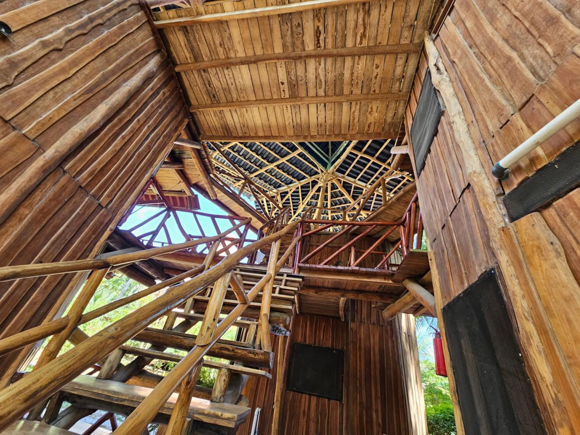 Don Jon'S Surf And Yoga Lodge Playa Santa Teresa  Buitenkant foto