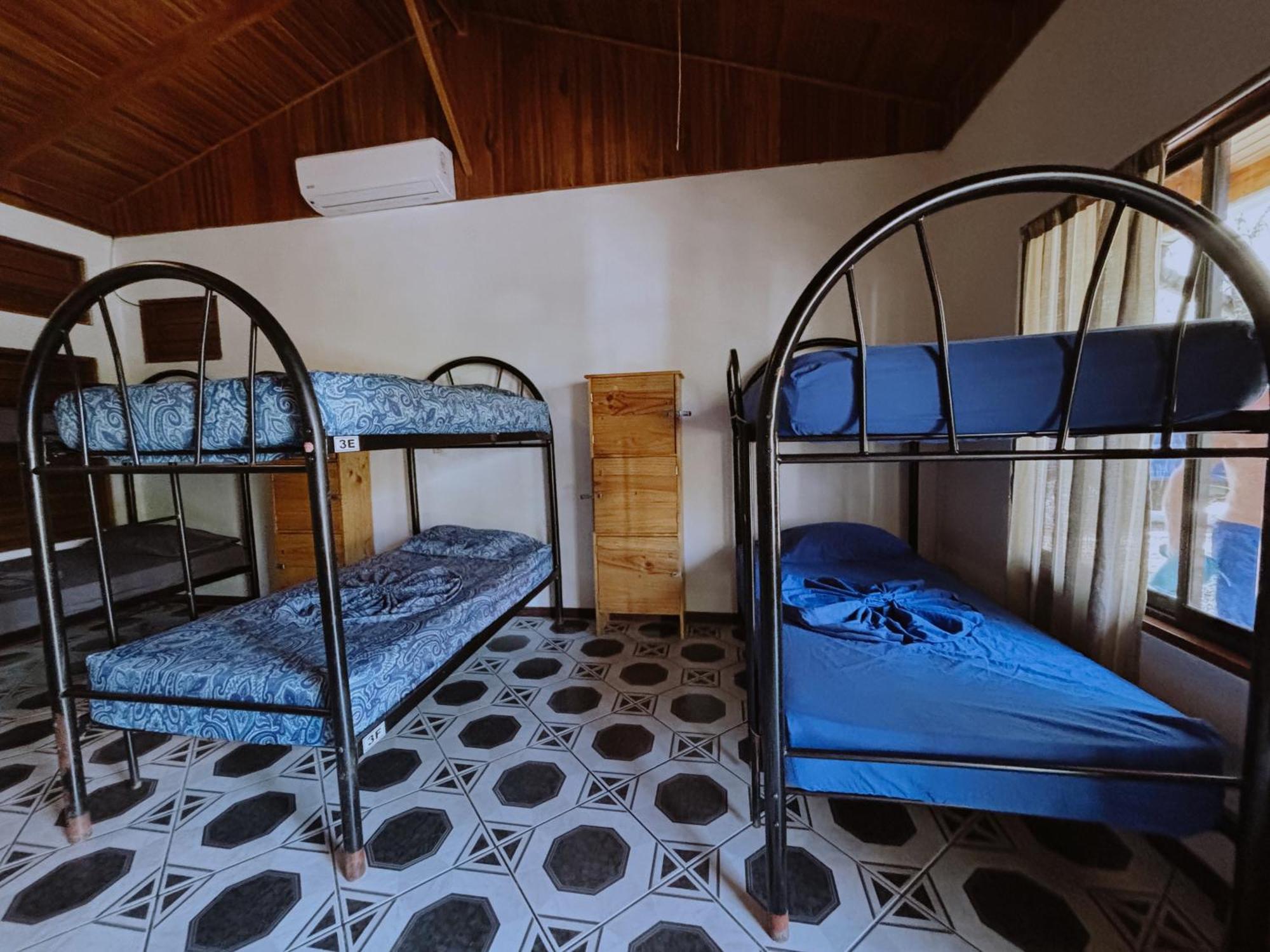 Don Jon'S Surf And Yoga Lodge Playa Santa Teresa  Buitenkant foto