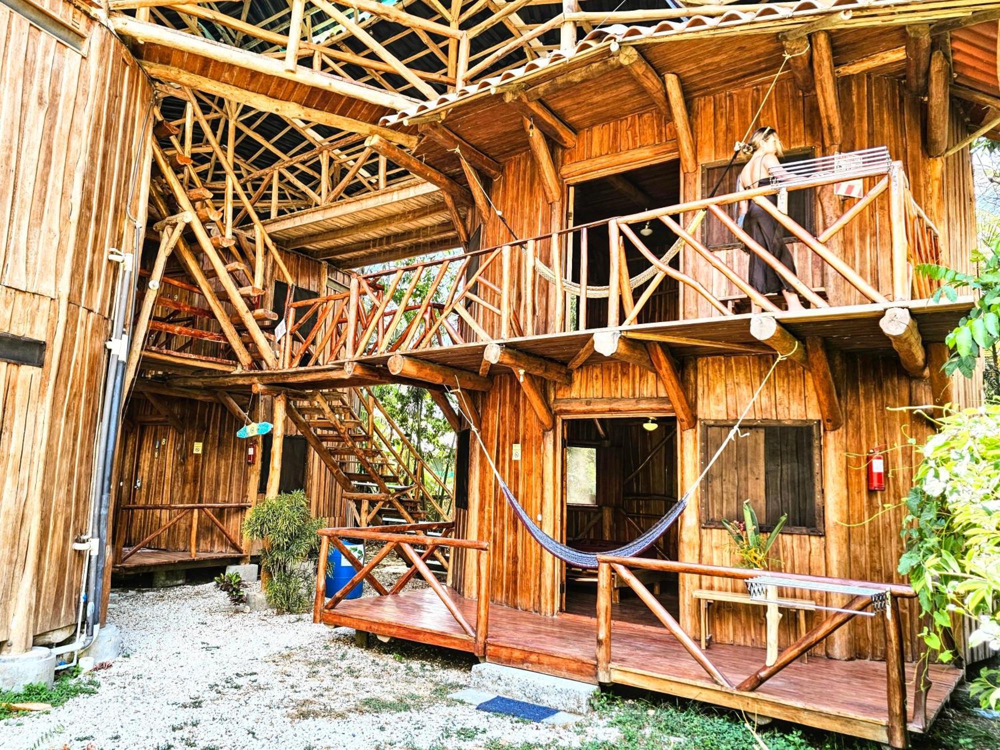 Don Jon'S Surf And Yoga Lodge Playa Santa Teresa  Buitenkant foto