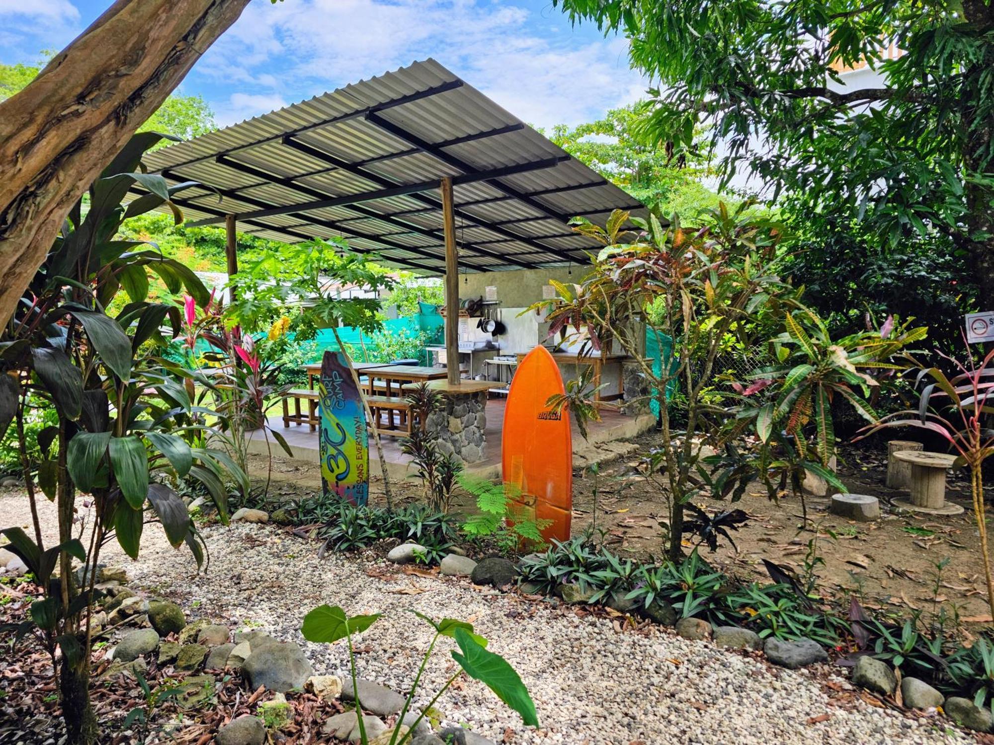 Don Jon'S Surf And Yoga Lodge Playa Santa Teresa  Buitenkant foto